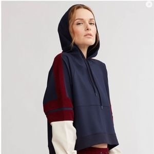 NYLORA Carson Hoodie